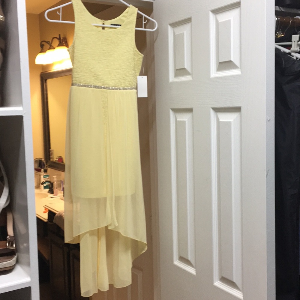 Girls size 10 dress-NEVER WORN